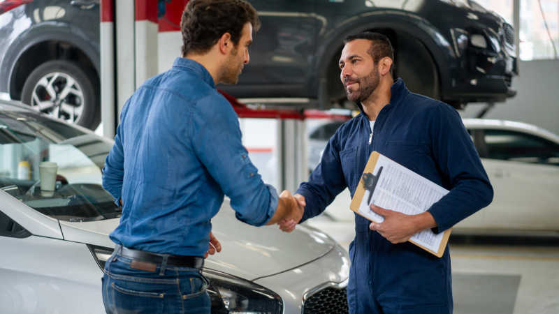 Assistência automóvel fiável e orientação especializada